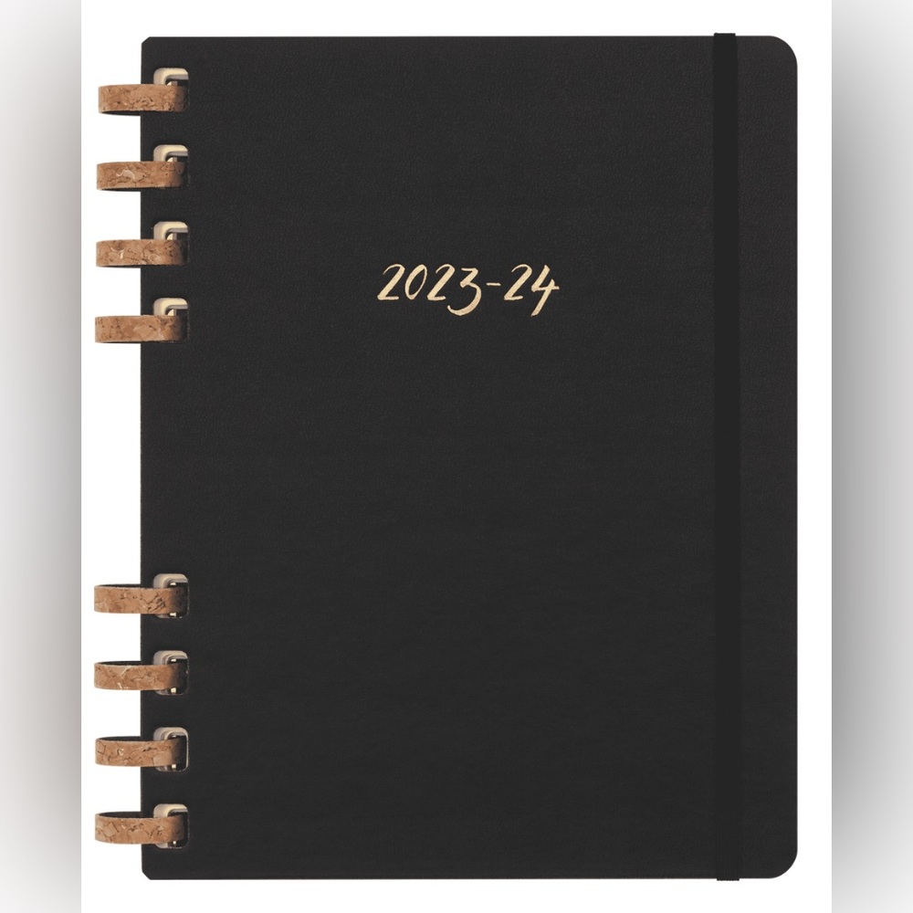 Moleskine NWT Academic Planner 2023/2024 XL